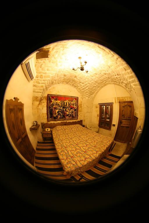 Turkmen Konagi Panzió Sanlıurfa Szoba fotó